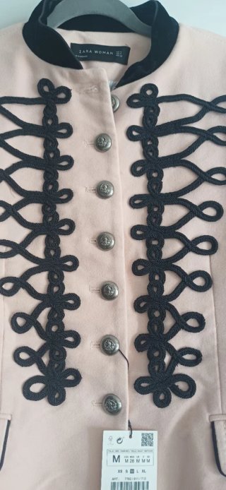 Levita Zara militar rosa Talla M