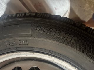 Llantas Chapa VW + Neumáticos