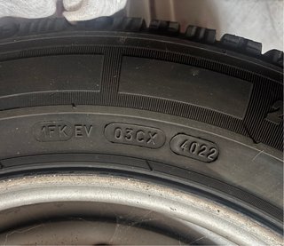 Llantas Chapa VW + Neumáticos