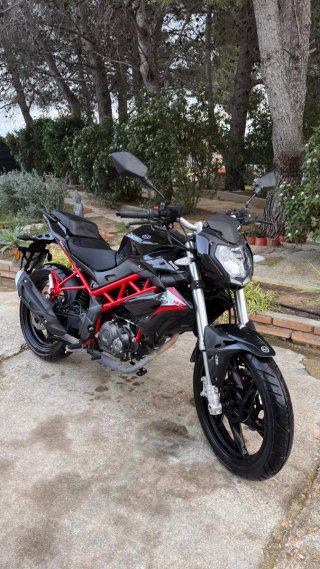 Benelli BN 125