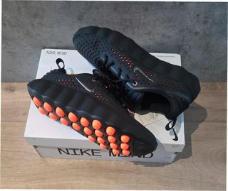 Nike Mind 002 Negro Hyper Crimson EU 41