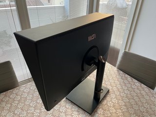 Monitor 32” 4K MSI Summit MS321UP per grafica
