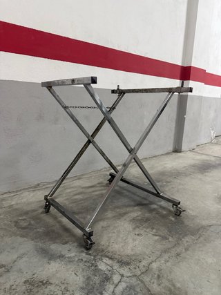 Mesa elevadora kart aluminio robusta