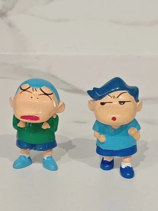 Figuritas Shin Chan: Masao Sato y Toru Kazama.