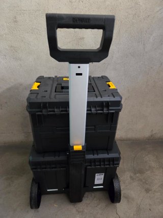 Carro De Herramientas DeWalt TSTAK con Ruedas