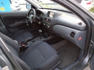 Nissan Almera 2005 cambio automatico