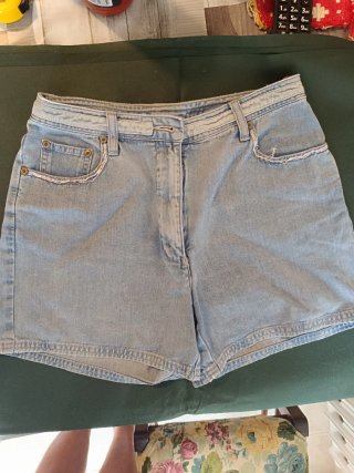 Pantaloncini jeans corti donna