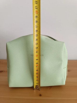 Neceser ISDIN verde pequeño