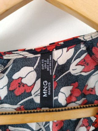 Blusa Mango Talla XS Estampado Floral