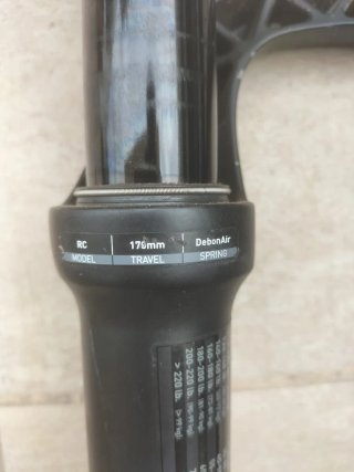 Horquilla Rockshox Lyrik RC 170 mm