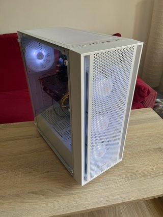 Ordenador Gaming Blanco RGB luces