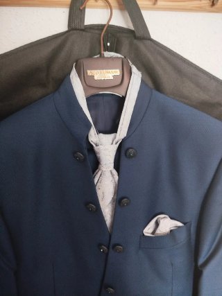 Traje de ceremonia Enzo Romano azul y gris