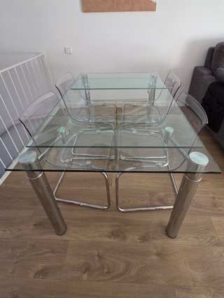Mesa cristal 140 cm - 200 cm x 90 cm + 4 sillas