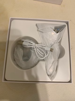 Masajeador Facial blanco