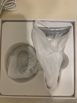Masajeador Facial blanco