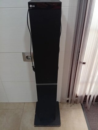 Torre de Sonido LG Negra