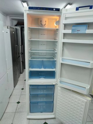Nevera combi Bosch 200/60cm A+ con garantía envío