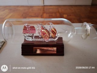1. Barco en Botella "H.M.S. Bounty 1784"