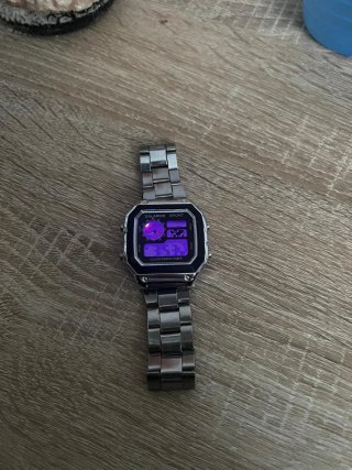 Reloj tipo Casio Metálico de Hombre