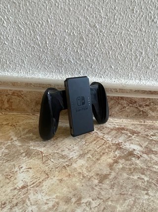 Nintendo Switch V1 con Accesorios