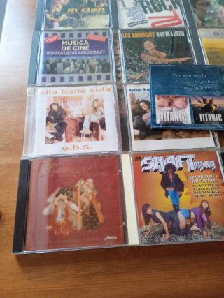 Lote 13 CDs: M Clan, Los Rodriguez, Rock