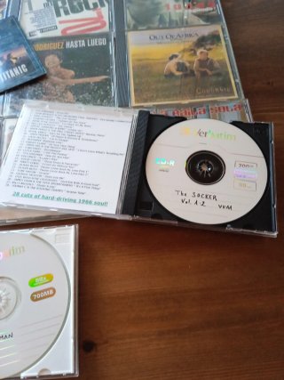 Lote 13 CDs: M Clan, Los Rodriguez, Rock
