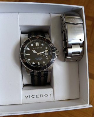 Viceroy 471029-57 Magnum diver