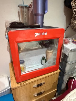Mini nevera roja Granini