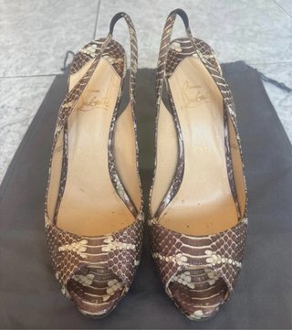 Zapatos Christian Louboutin Talla 39.5