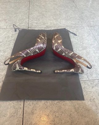 Zapatos Christian Louboutin Talla 39.5