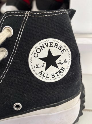 Converse negras altas