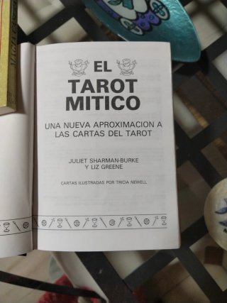 Lote libros del Tarot y magia casera