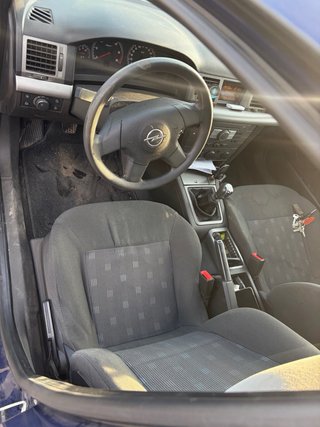 Opel Vectra 2005