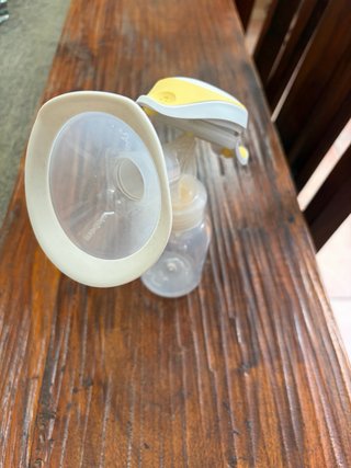 Medela Harmony Extractor de Leche Manual