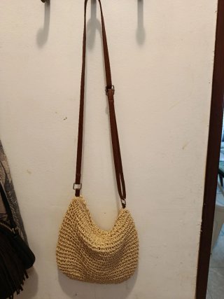 Bolso de hombro de verano tejido