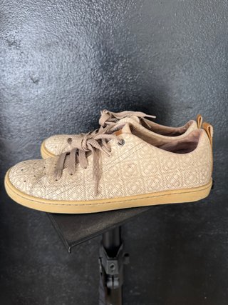 Zapatillas Camper Piel Texturizada Beige