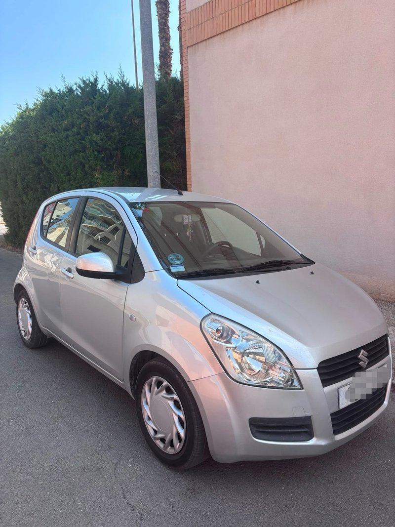 Suzuki Splash - foto 1