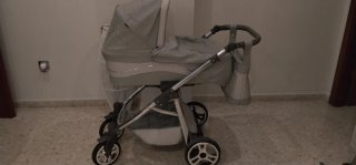 Conjunto cochecito bebé como nuevo