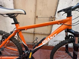 Bicicleta Giant Boulder MTB 26”