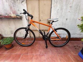 Bicicleta Giant Boulder MTB 26”