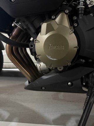 Yamaha XJ6 N 600cc Negra/Gris