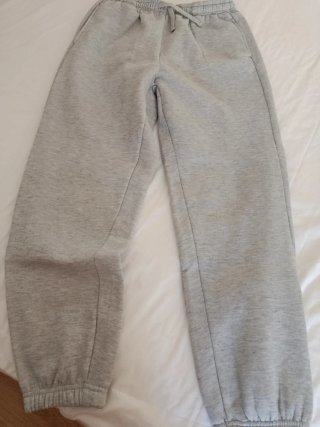 Pantalón de chándal gris