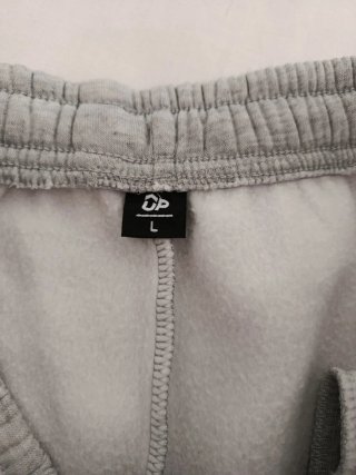 Pantalón de chándal gris