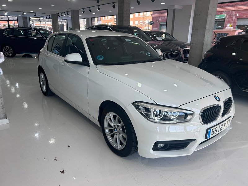 BMW Serie 1 116i - foto 1