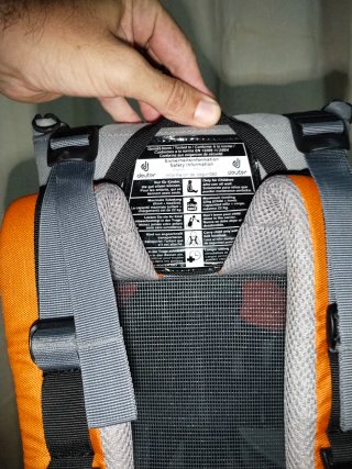 Mochila Deuter KidAircomfort. Sin parasol
