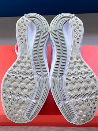 Zapatillas running Nike mujer blancas