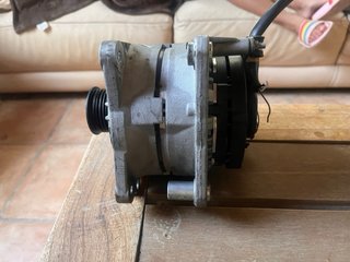 Alternador Coche seat ibiza 1,6