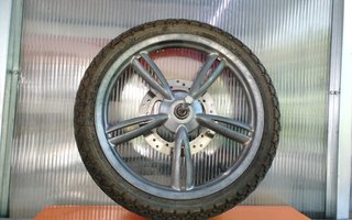 Rueda Delantera Peugeot Looxor 125cc
