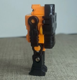 Vintage 1991 Energon Figure G1 Europe Gripper