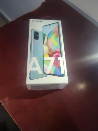 Samsung A71